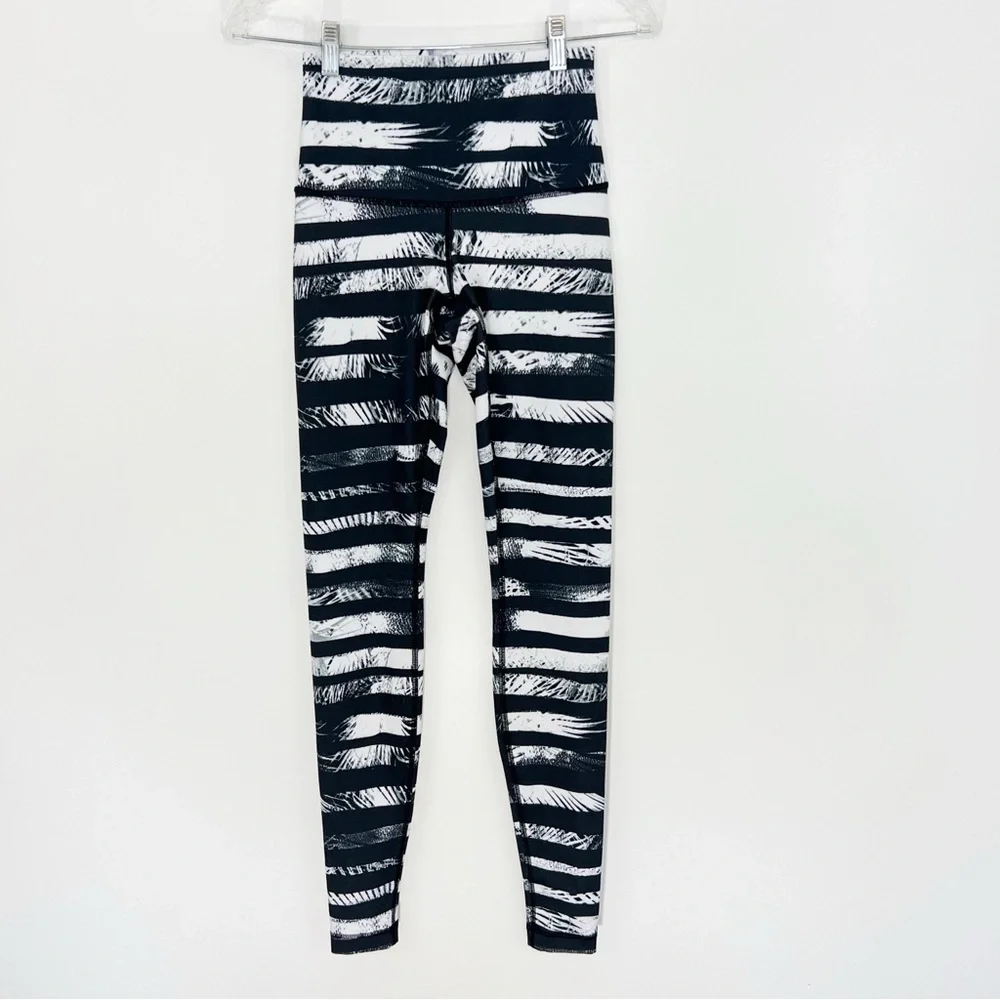 Lululemon Wunder Under Pant Full on Luon Roll Down Shady Palms Black White